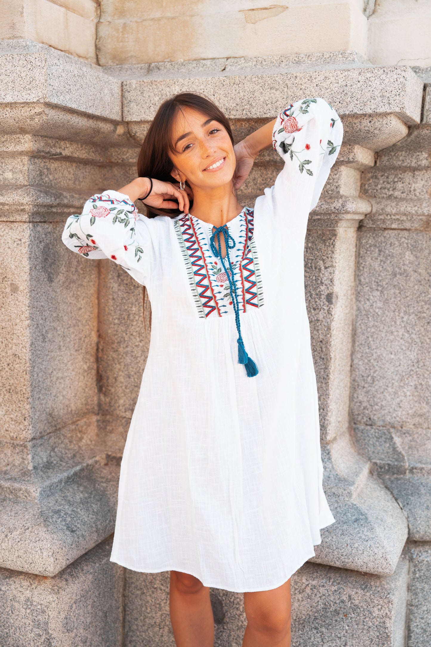 Vestido Corto Jardín Blanco