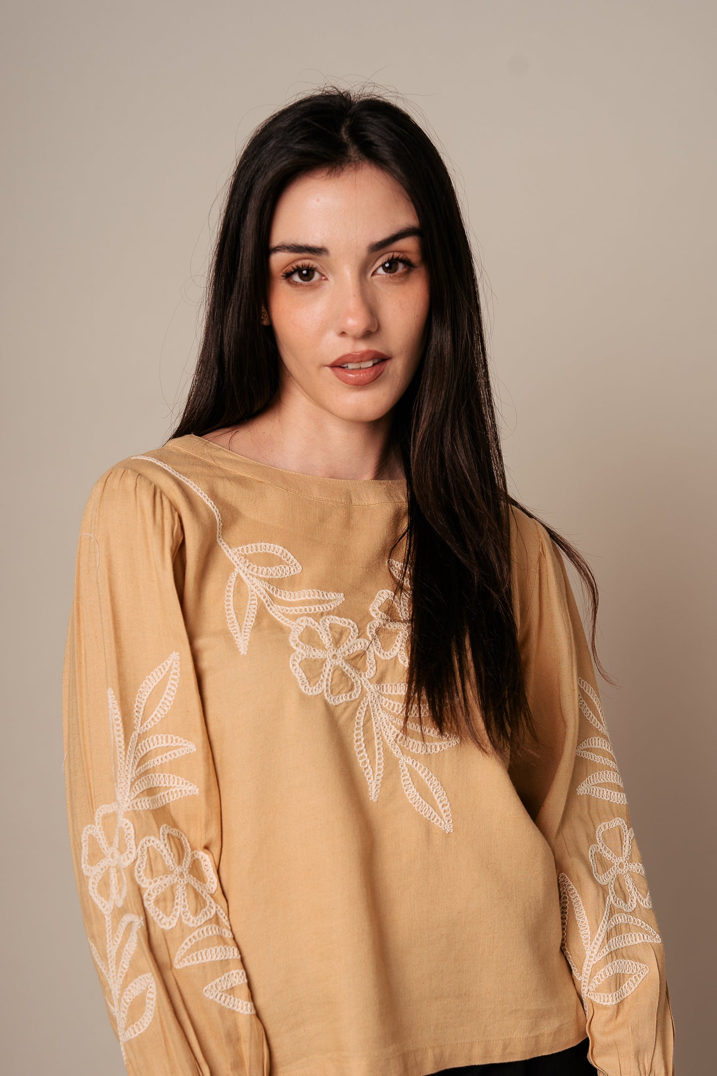 Blusa Moss- Marrón