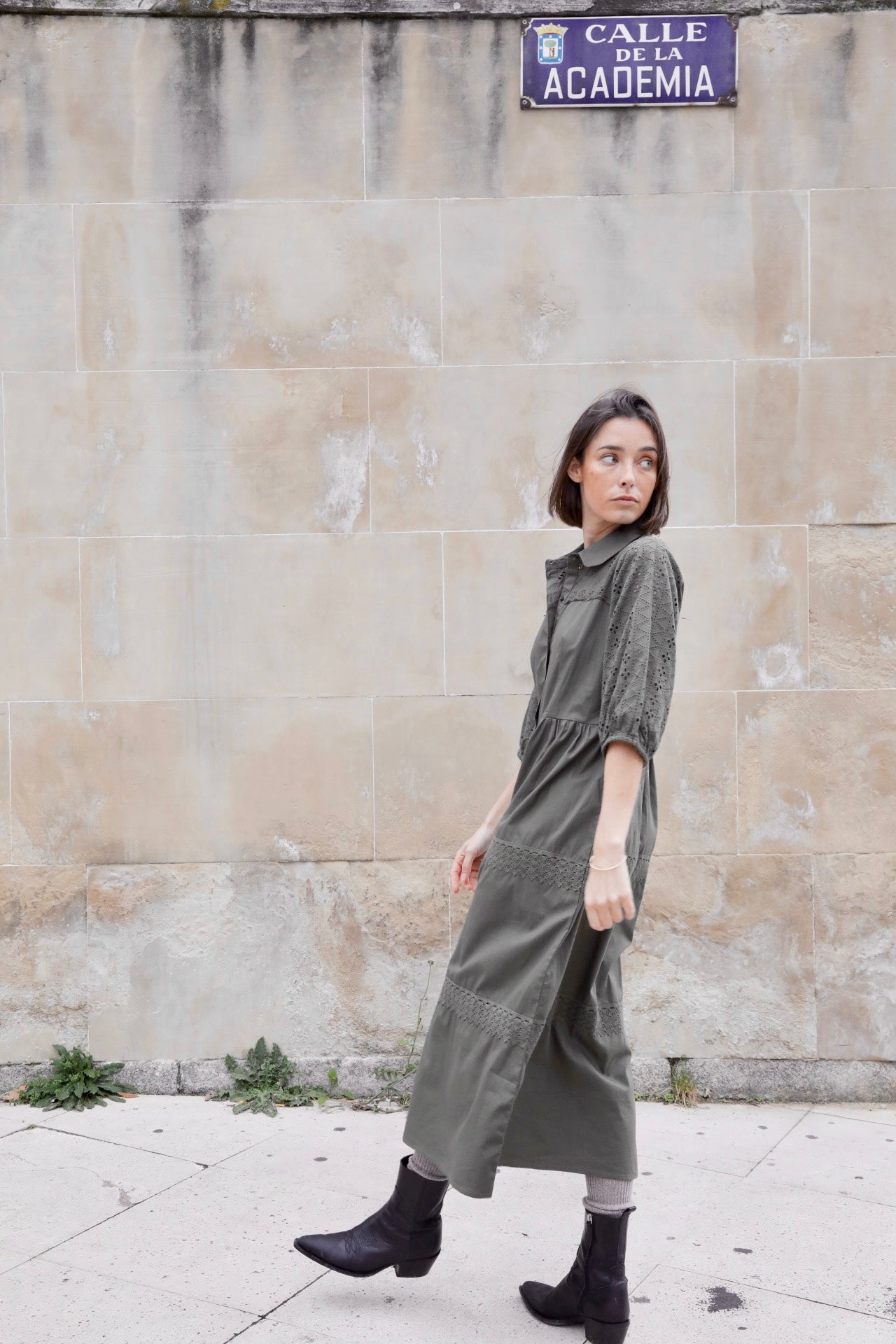 Vestido Schiffli Olive