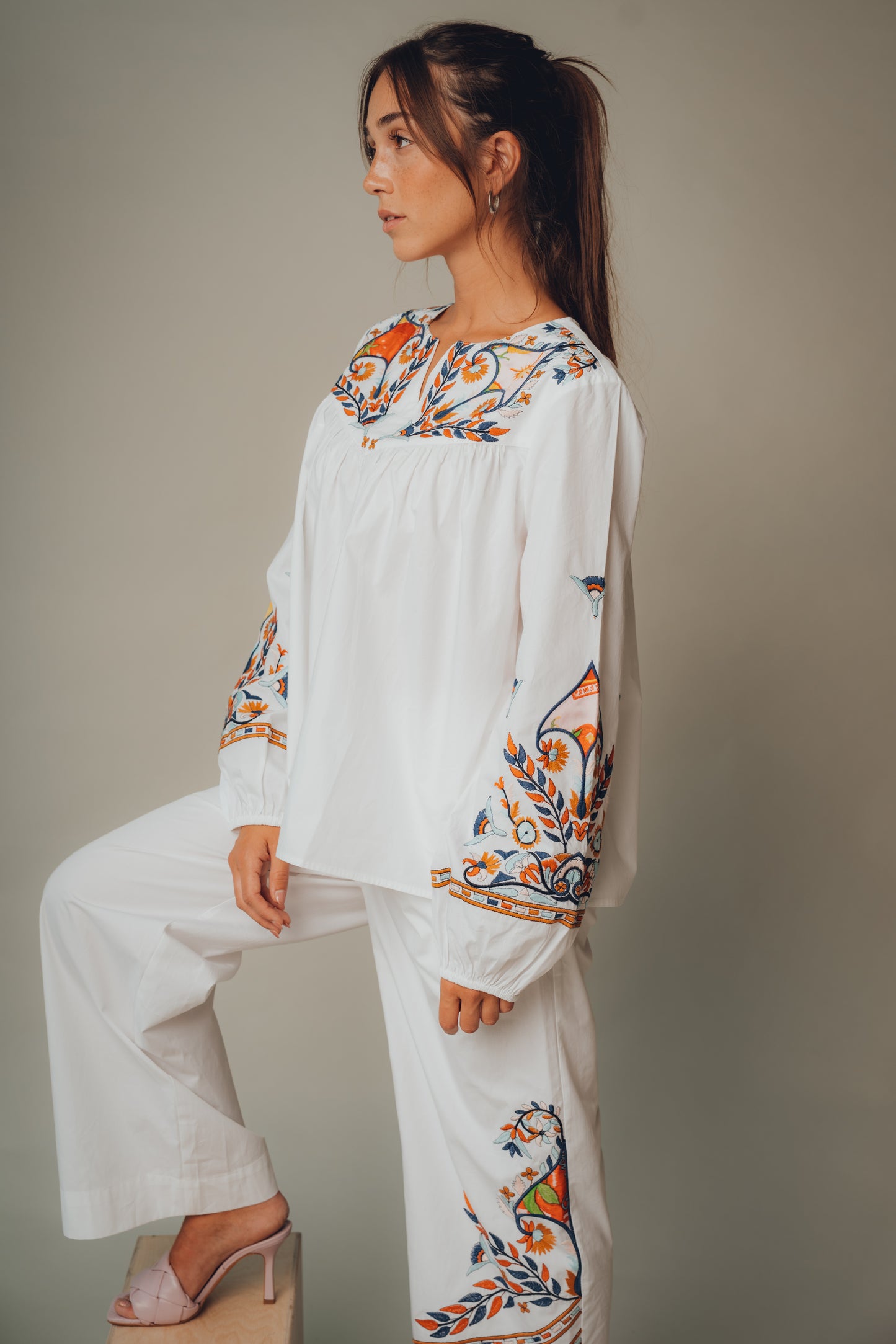 Pantalón Serenade - Pantalón Recto Bordados