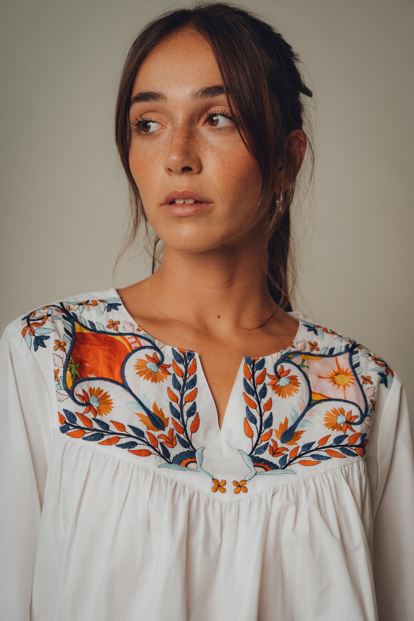 Blusa Serenade - Blusa Bordado Floral